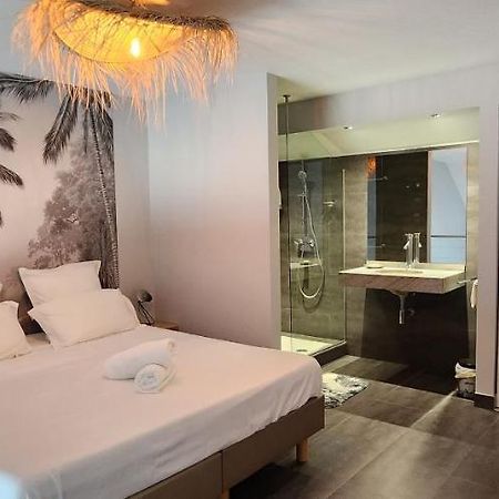 Beau Duplex Vue Mer Avec Piscine Et Acces Plage Marigot  Exteriör bild