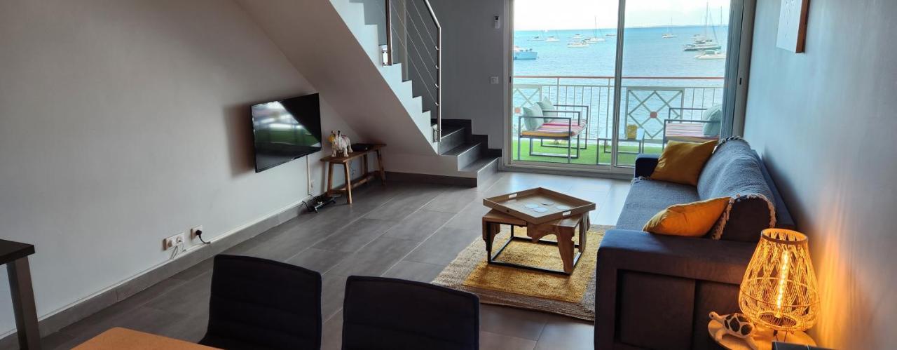 Beau Duplex Vue Mer Avec Piscine Et Acces Plage Marigot  Exteriör bild